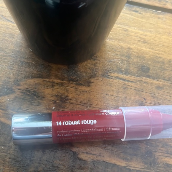 ⭐️ HOST PICK ⭐️ Clinique Chubby Stick Intense - Picture 3 of 4